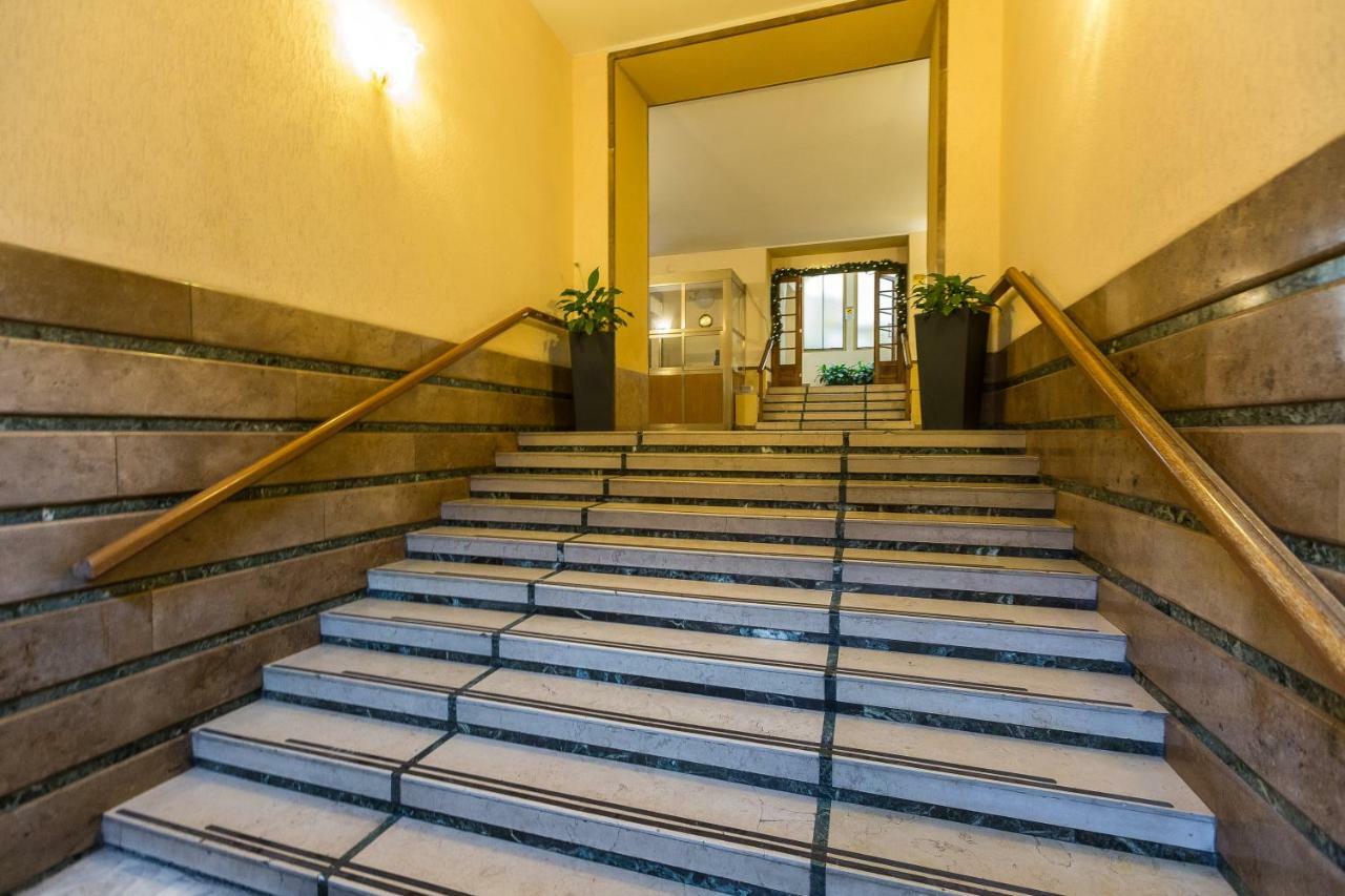 Guestart Monti Apartment Roma Exterior foto